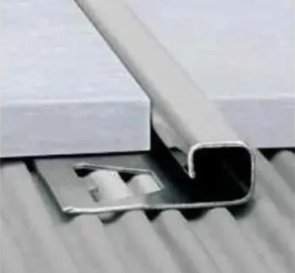 Varilla ATRIM AInoxTerm Cuad 10x10 25m 1810 Varilla ATRIM A.Inox. Term. Cuad. 10x10 2.5m 1810 - Imagen 1